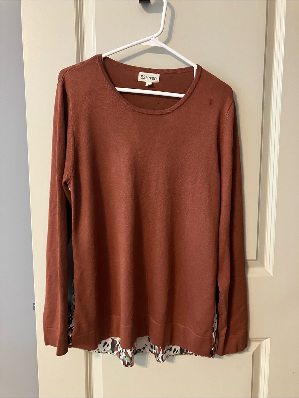 Seven7 Rust Layered Hem Long Sleeve Blouse